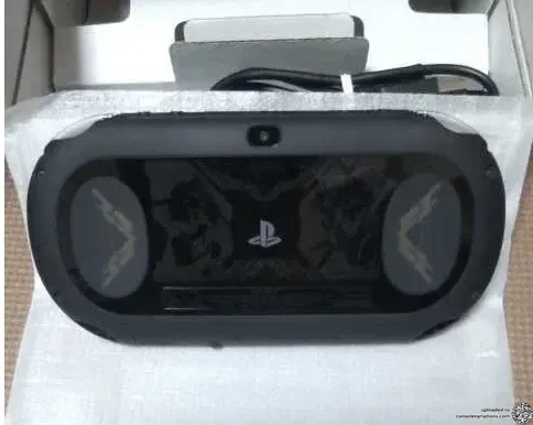 Consolevariations - Sony PS Vita Slim Mobile Suit Gundam Extreme