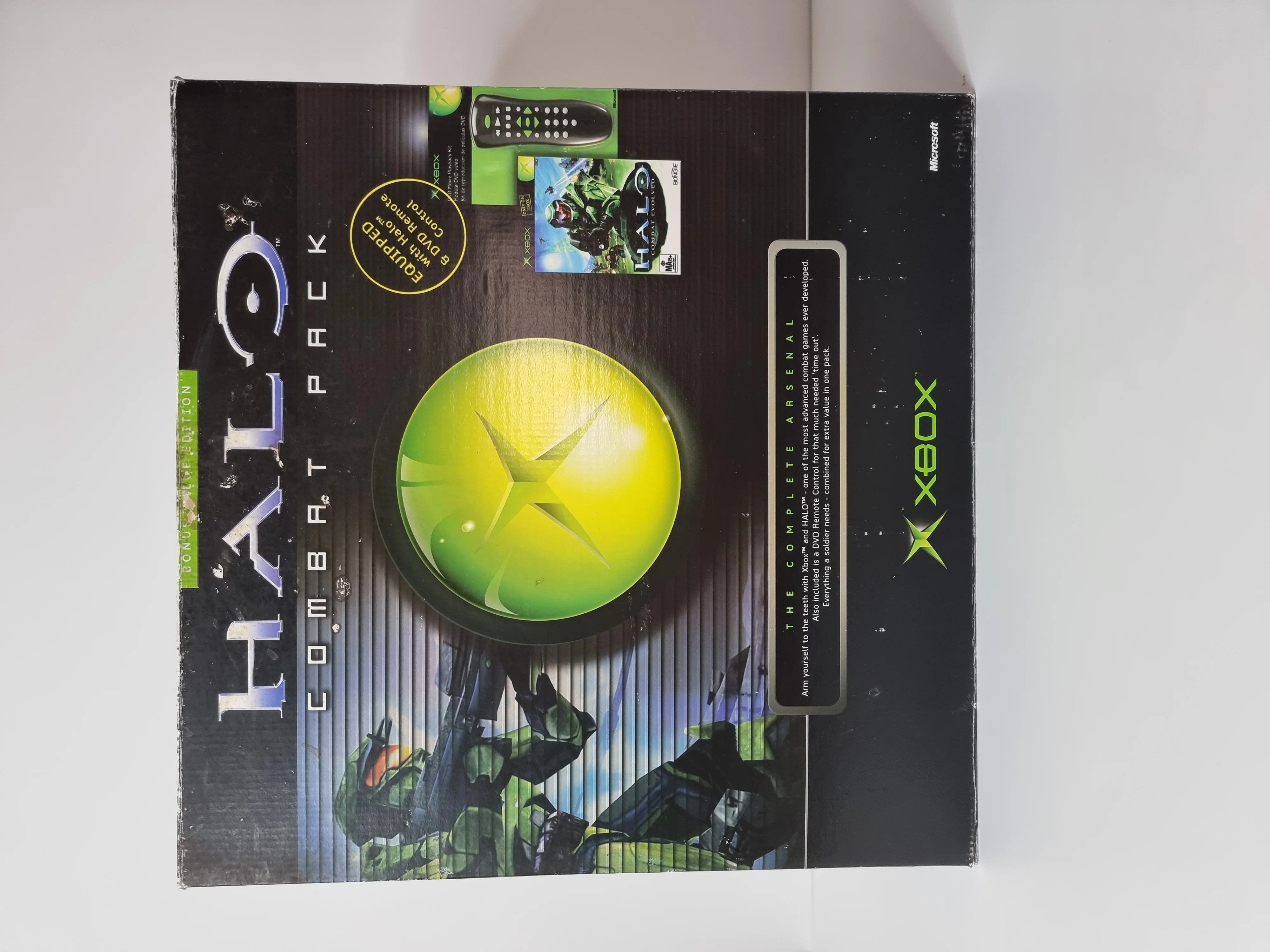  Microsoft Xbox Halo Combat Pack