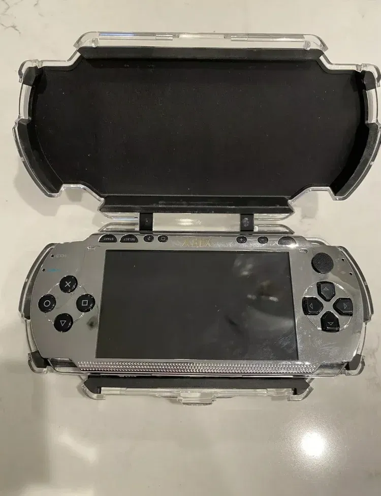 SONY PSP-1000 開封品 Framed PSP 1000 : r/PSP
