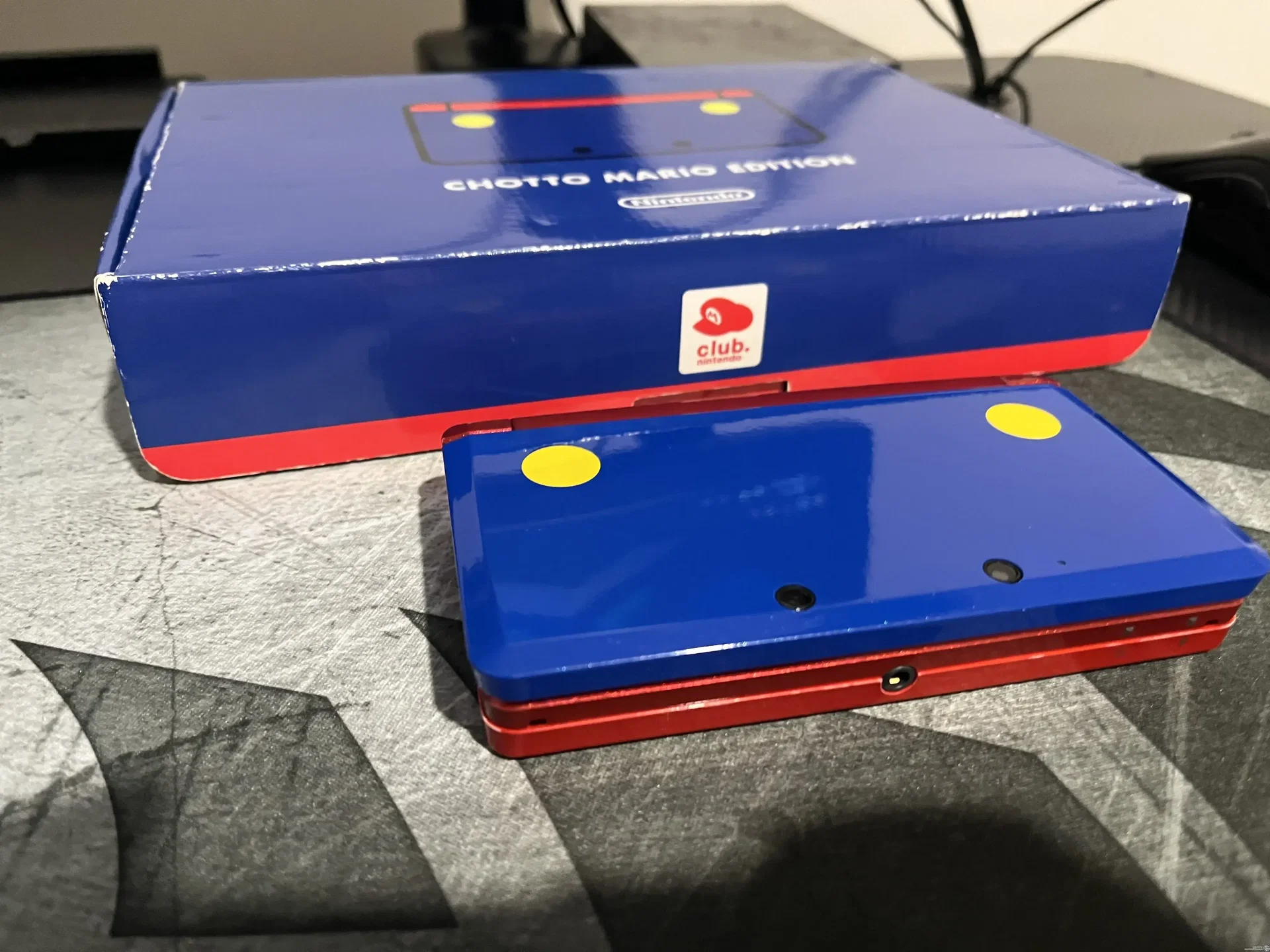 Nintendo 3DS CHOTTO MARIO EDITION 本体 箱付き Consolevariations - Nintendo 3DS Club Nintendo Chotto Mario