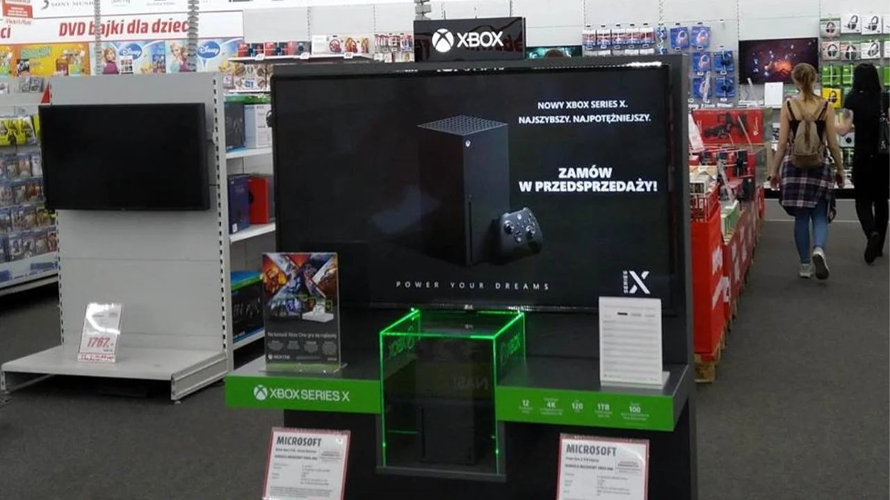  Microsoft Xbox Series X Kiosk [PO]