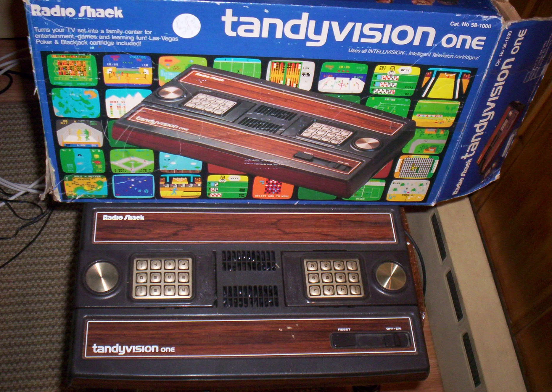 Tandy RadioShack Tandyvision One Console