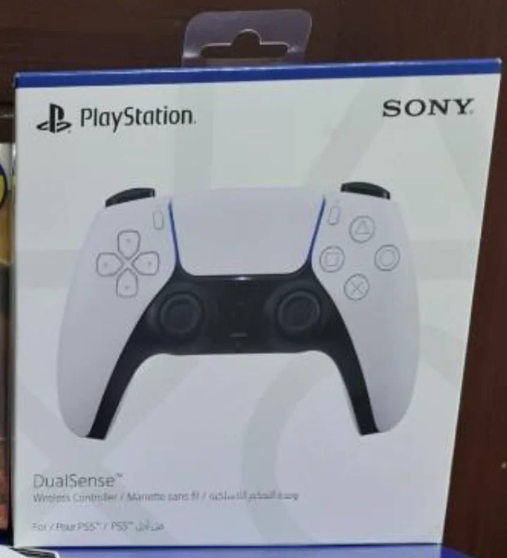  Sony PlayStation 5 DualSense Controller [UAE]