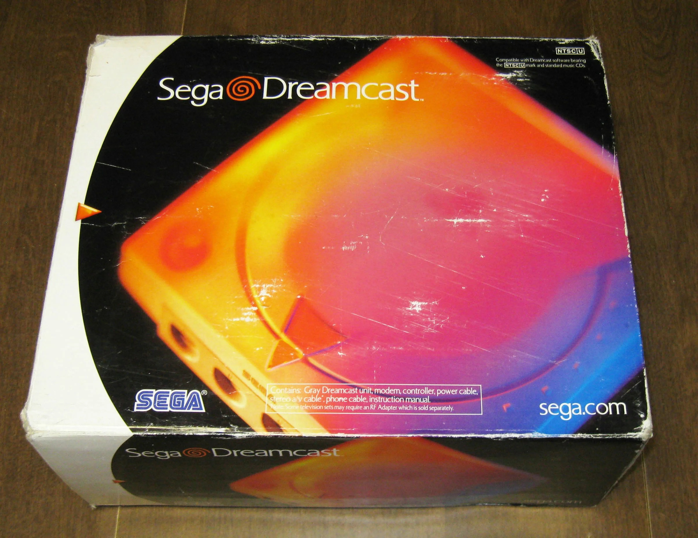 Sega Dreamcast Console Display [NA]
