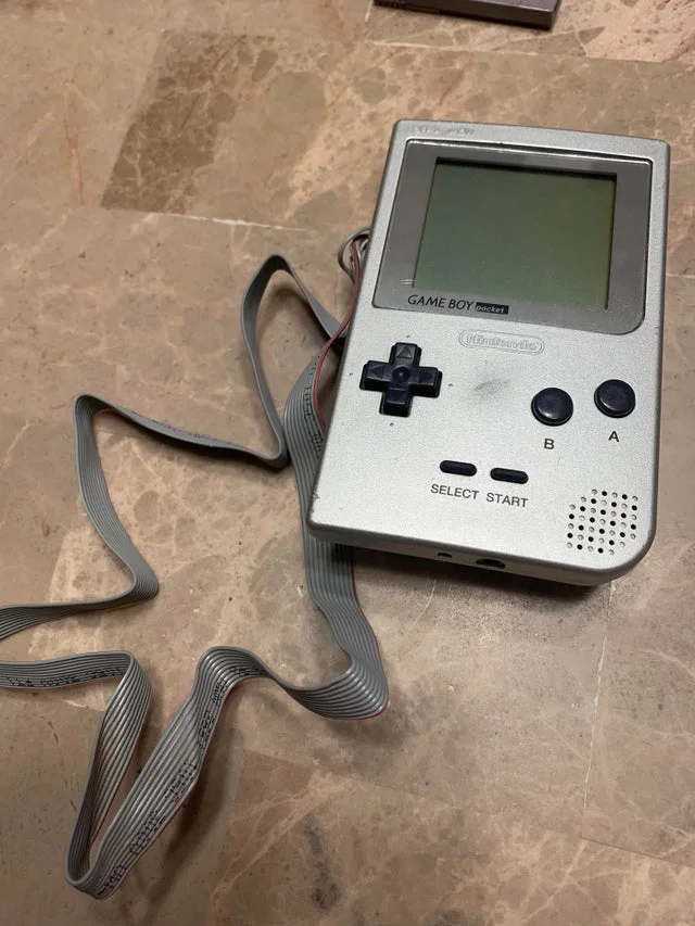  Nintendo Game Boy Pocket Kiosk Unit
