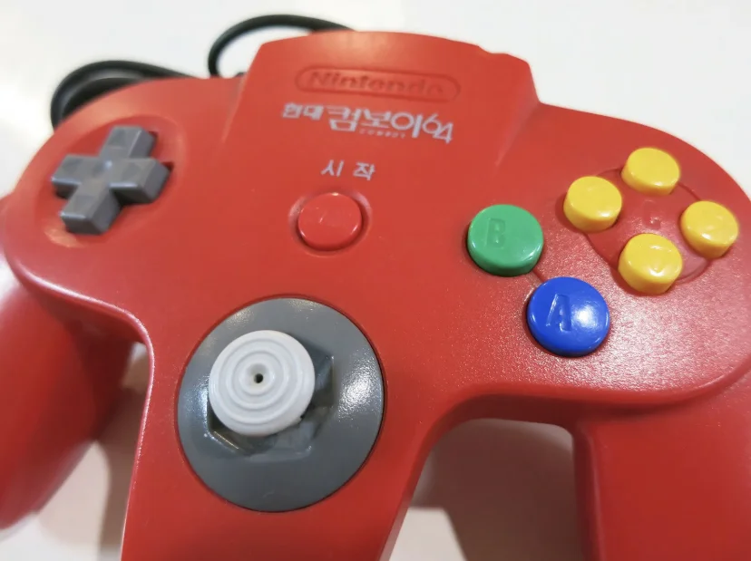  Comboy Nintendo 64 Red Controller