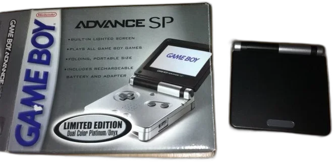  Nintendo Game Boy Advance SP Platinum/Onyx Console [NA]
