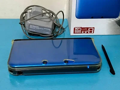 Nintendo 3DS XL Mario Kart 7 Blue Bundle [AE/SA]