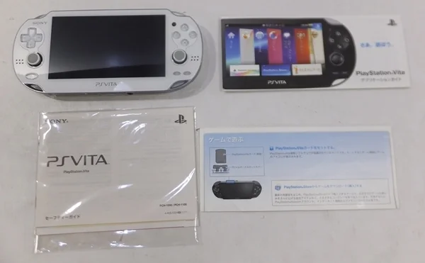  Sony PS Vita pch-1100 White 3G Console