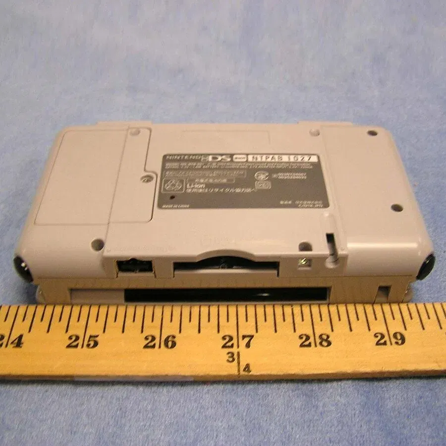Nintendo DS Prototype Console - Consolevariations