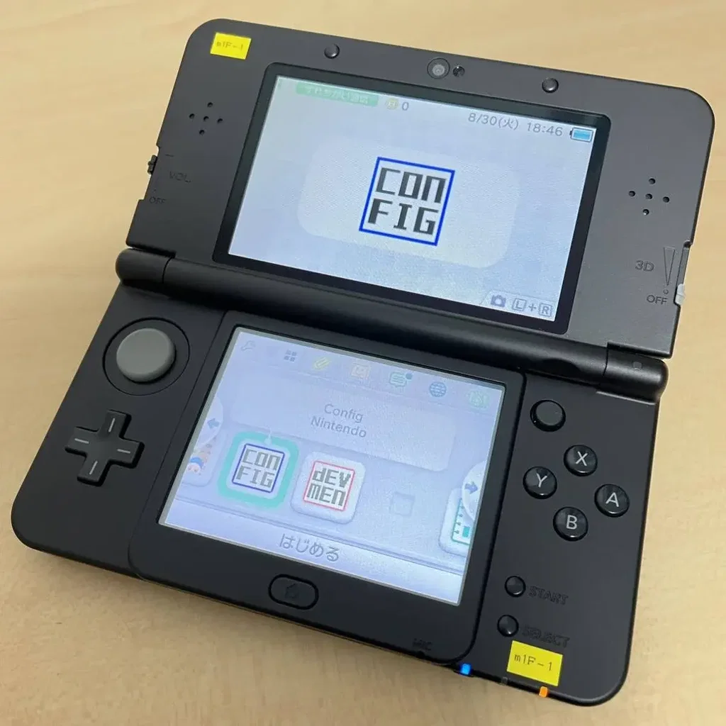 Consolevariations - New 3DS Black Prototype Development Kit