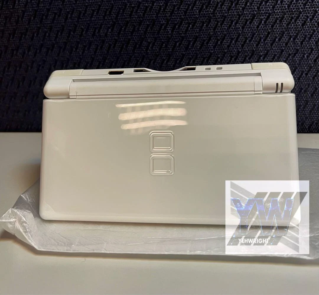  Nintendo DS Lite Crystal White Console [HK]