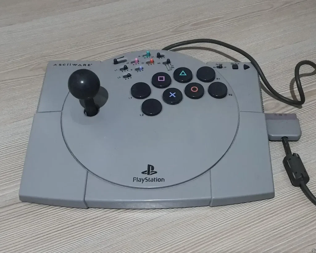 Consolevariations - Asciiware PlayStation Arcade Stick