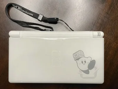 Nintendo DS Lite Kirby Squeak Squad Console