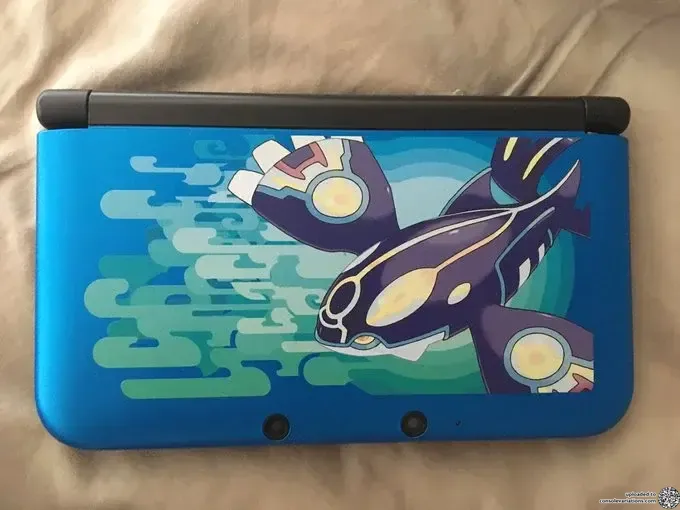 Consolevariations - Nintendo 3DS XL Pokémon Alpha Sapphire Console