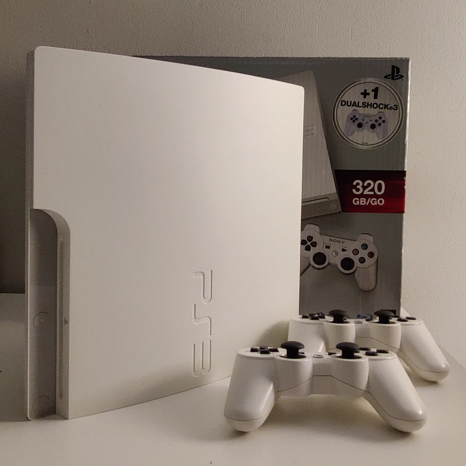 Sony PlayStation 3 Slim White Console - Consolevariations