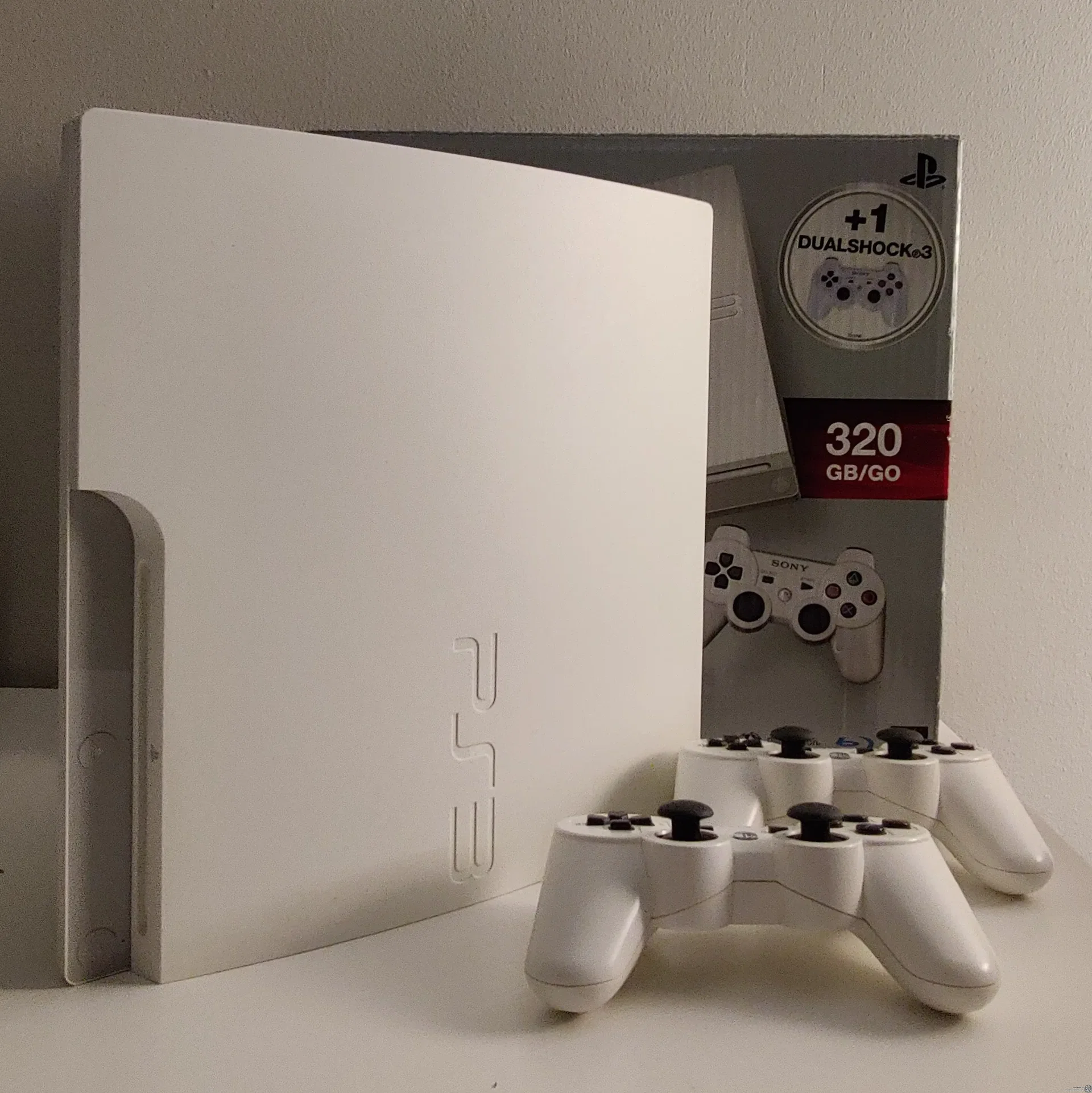 Consolevariations - Sony PlayStation 3 Slim 320GB White 2