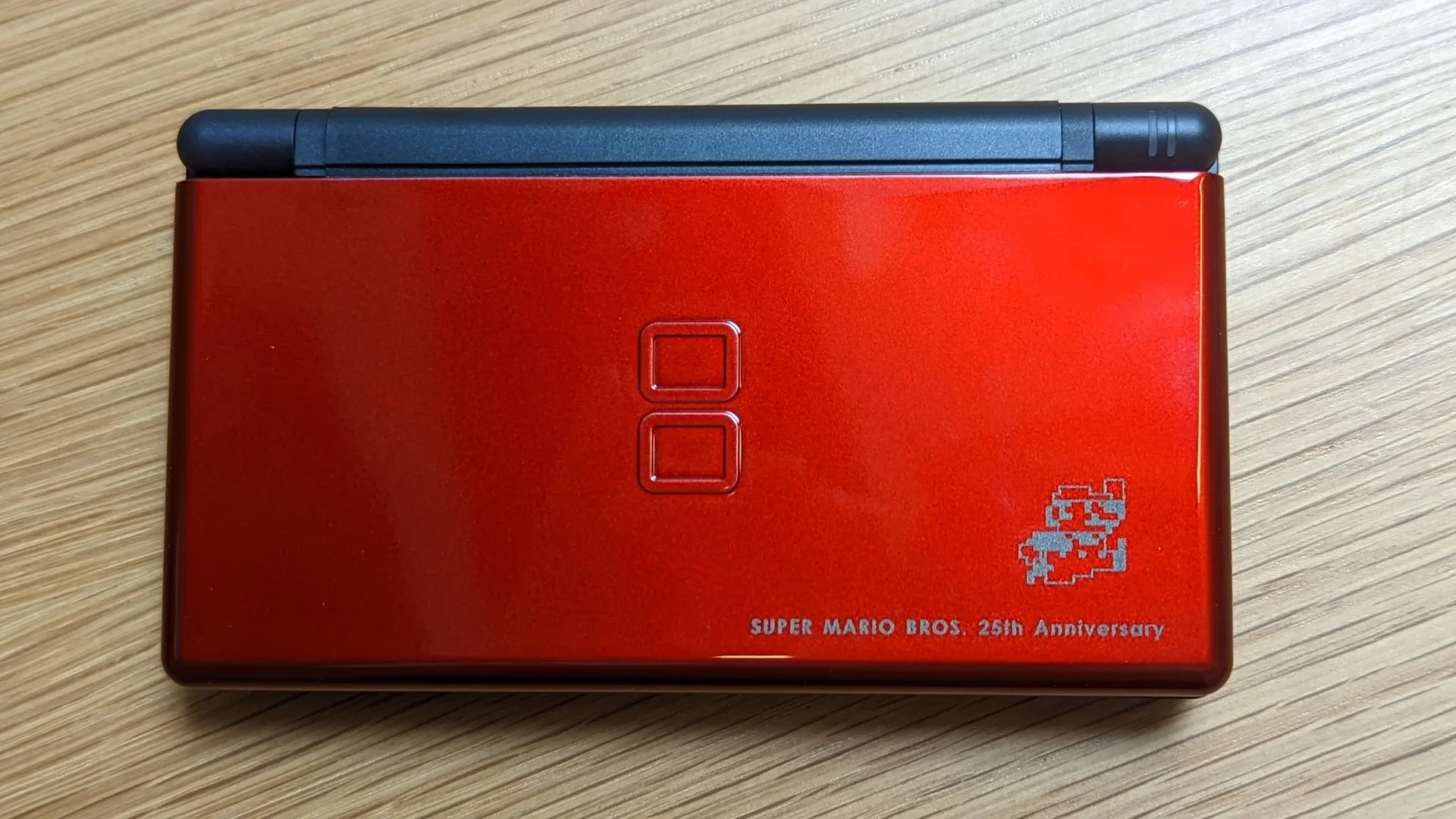 Consolevariations - iQue DS Lite Mario 25th Anniversary Console