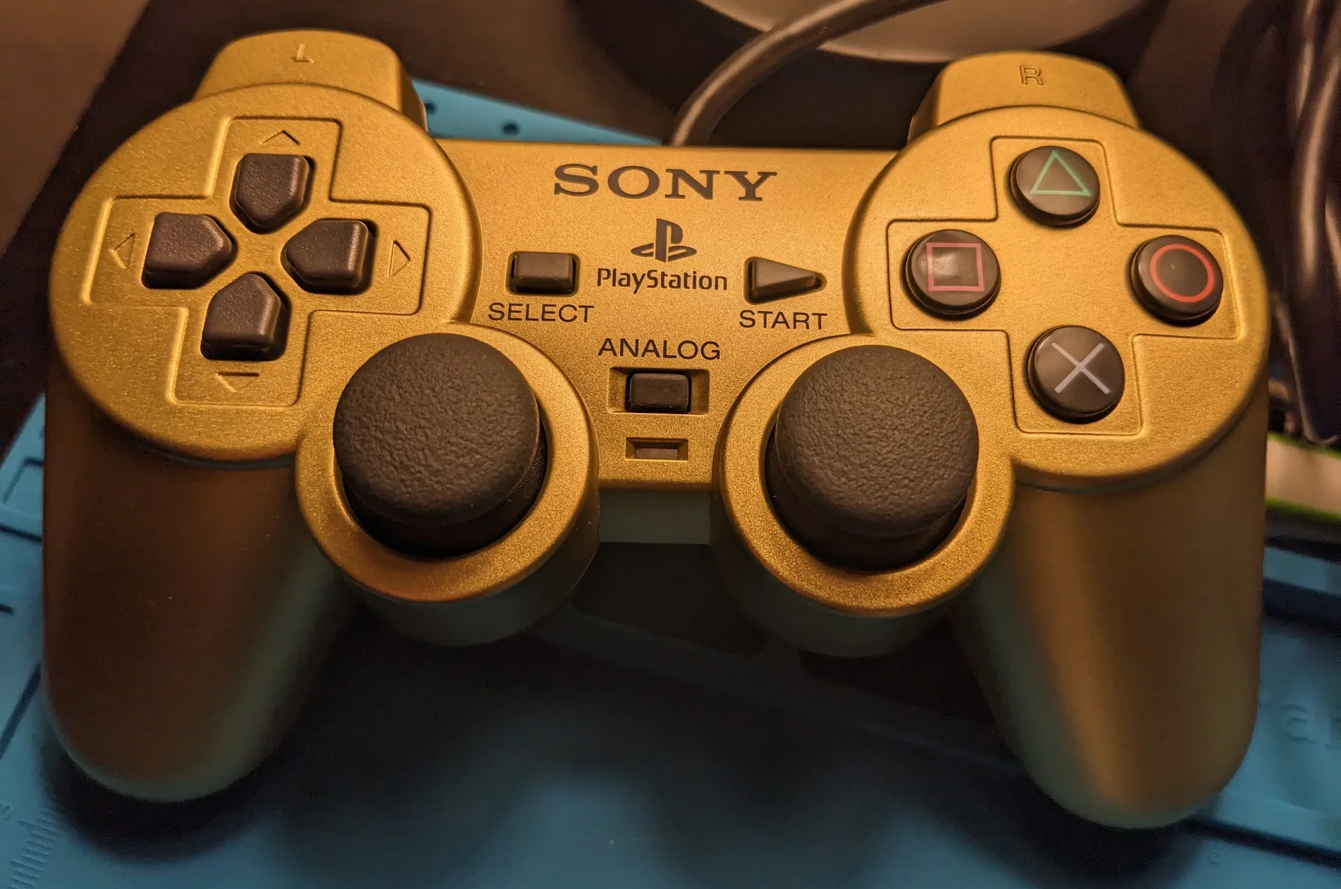 PlayStation 2 ゴールド百式モデル本体とコントローラー 百式/ゴールド,PS2,プレステ2,中古,通販．販売 - - 通販雑貨 fanfan