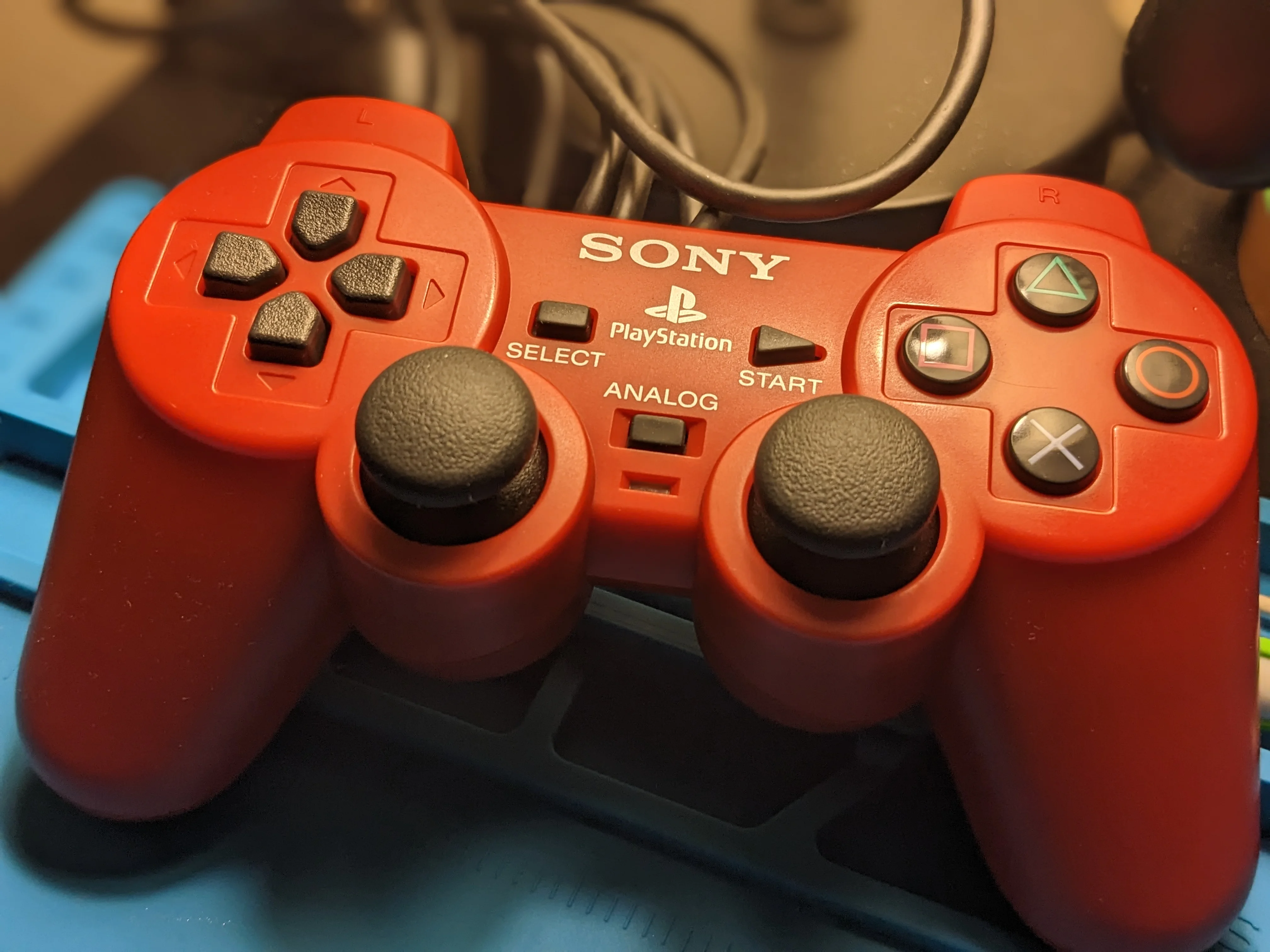  Sony PlayStation 2 Automotive Edition Super Red Controller