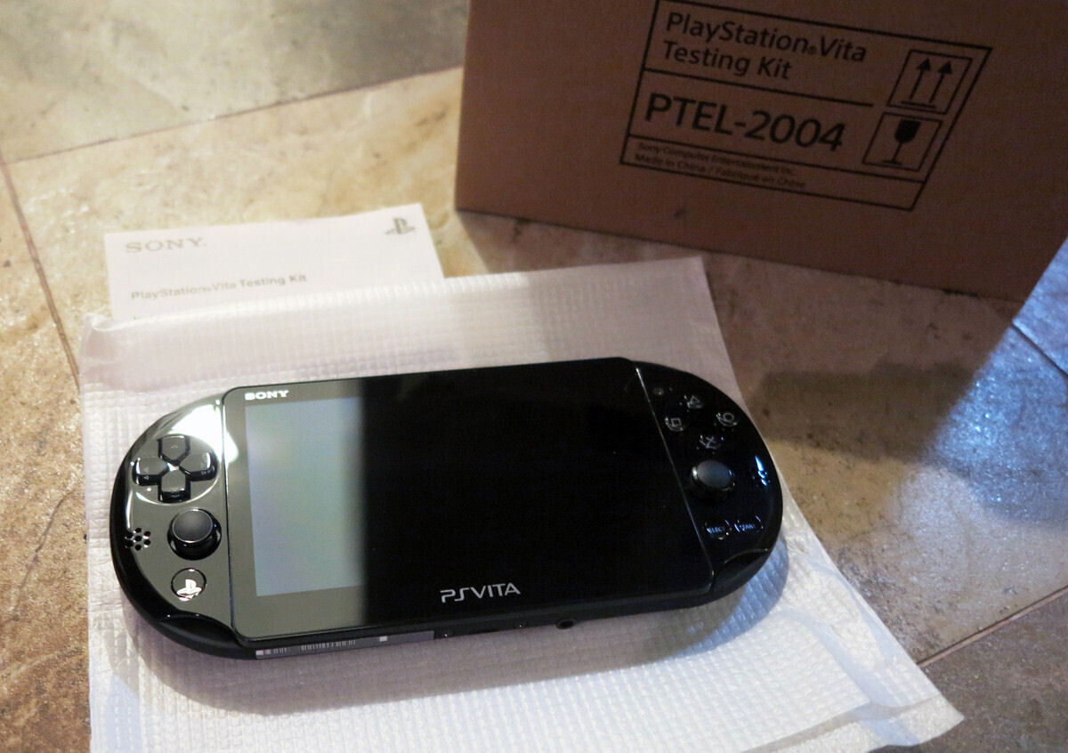 Sony PS Vita PTEL1002 Testing Kit [KOR] Consolevariations
