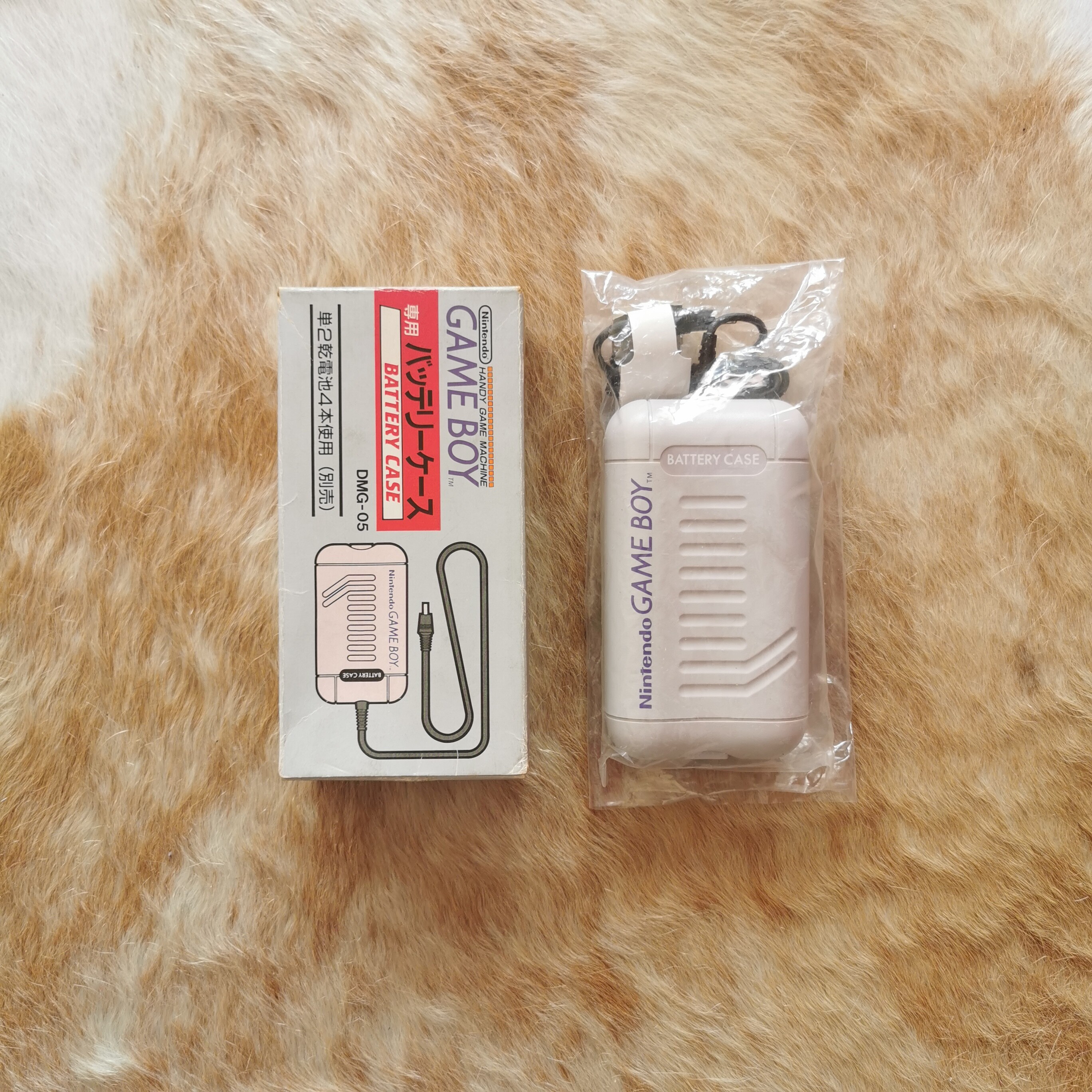  Nintendo Game Boy Battery Case