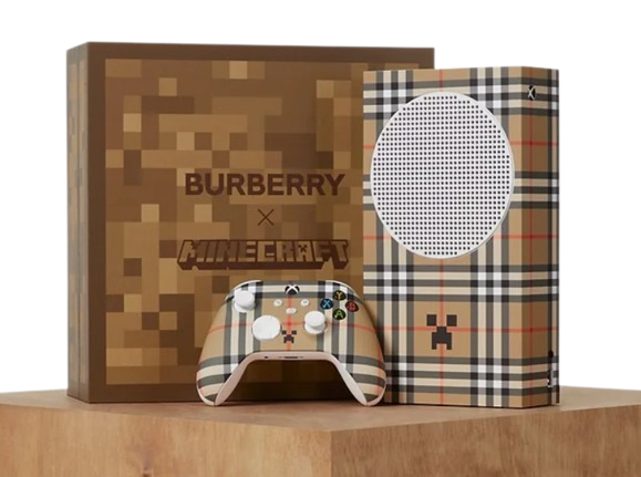  Microsoft Xbox Series S Burberry x Minecraft Console