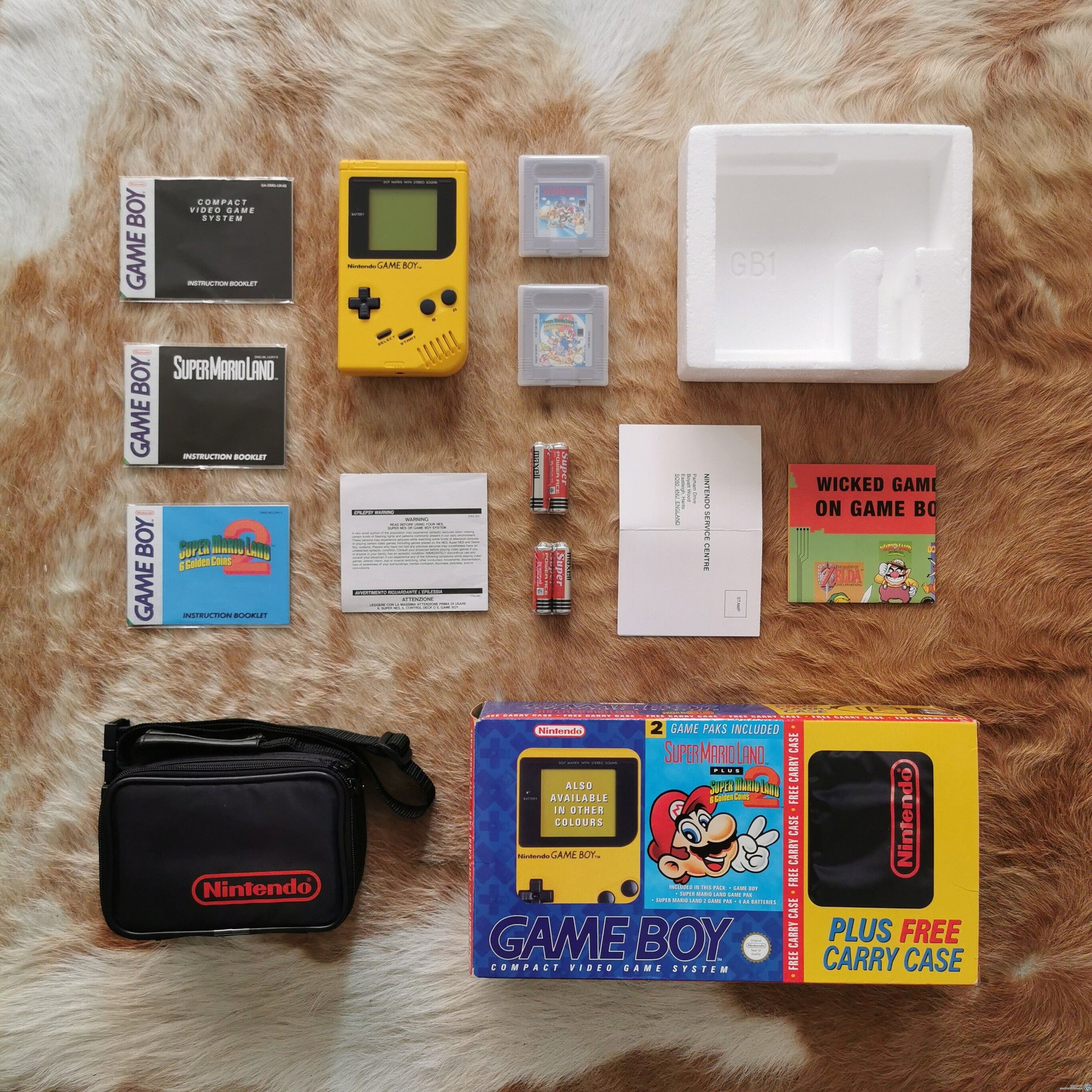 Consolevariations - Nintendo Game Boy Super Mario Land 2 + Carry 