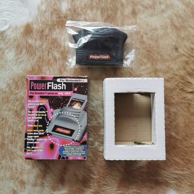 Dataflash Game Boy Datel PowerFlash