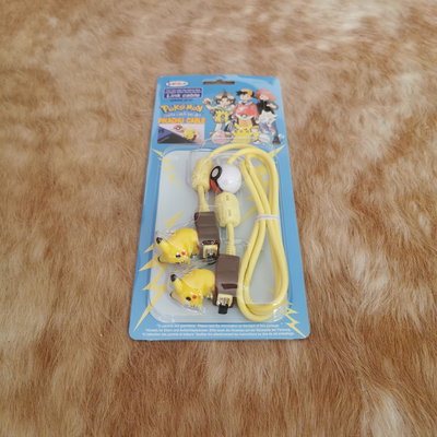 Kemco Game Boy Color Pokémon Pikachu Link Cable