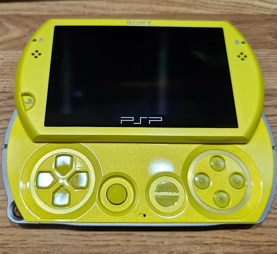  Sony PSP Strider2 DVT2 Lemon Prototype Console
