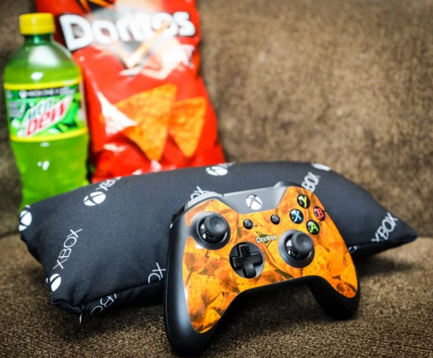  Microsoft Xbox One X Doritos Controller
