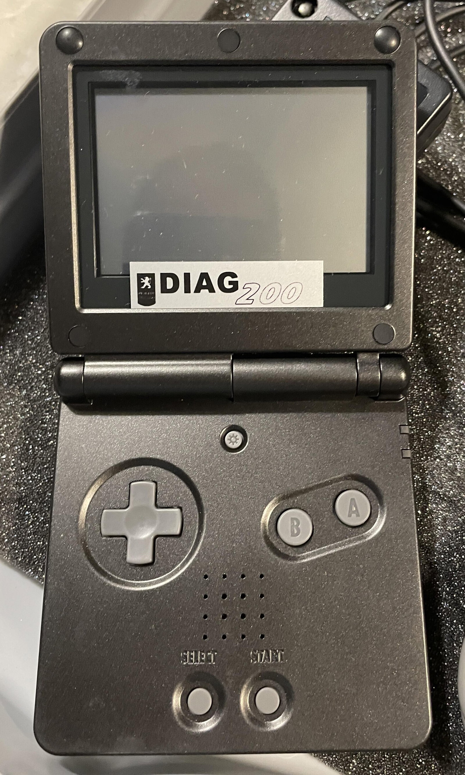 Cartouche Game Boy Color – Système Diagnostic Peugeot Injection (Orbital) – Bon état