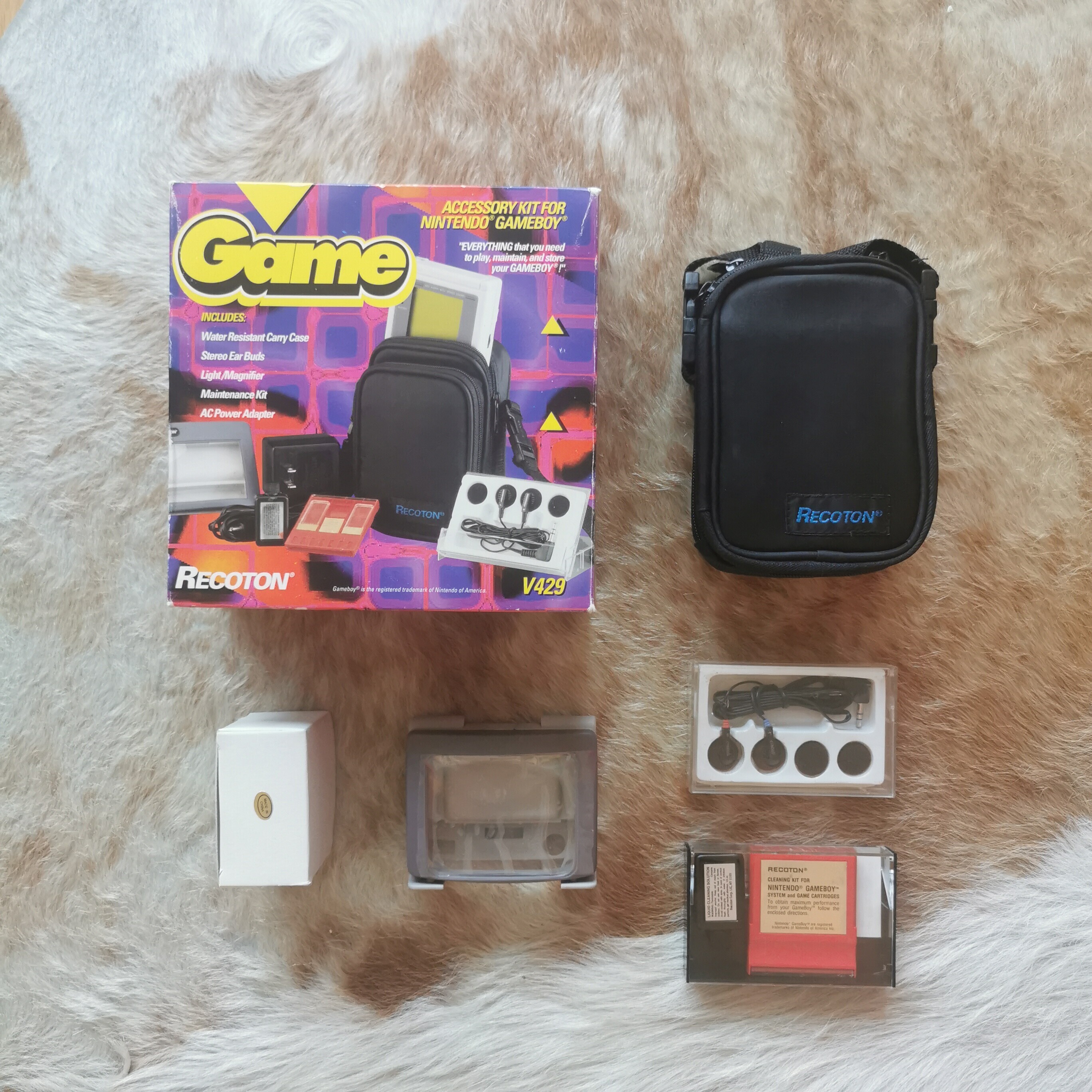  Recoton Game Boy Game Accessory Kit