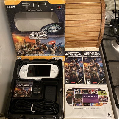 Sony PSP 2000 Star Wars Console