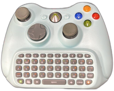Microsoft Xbox 360 Light Blue Chatpad