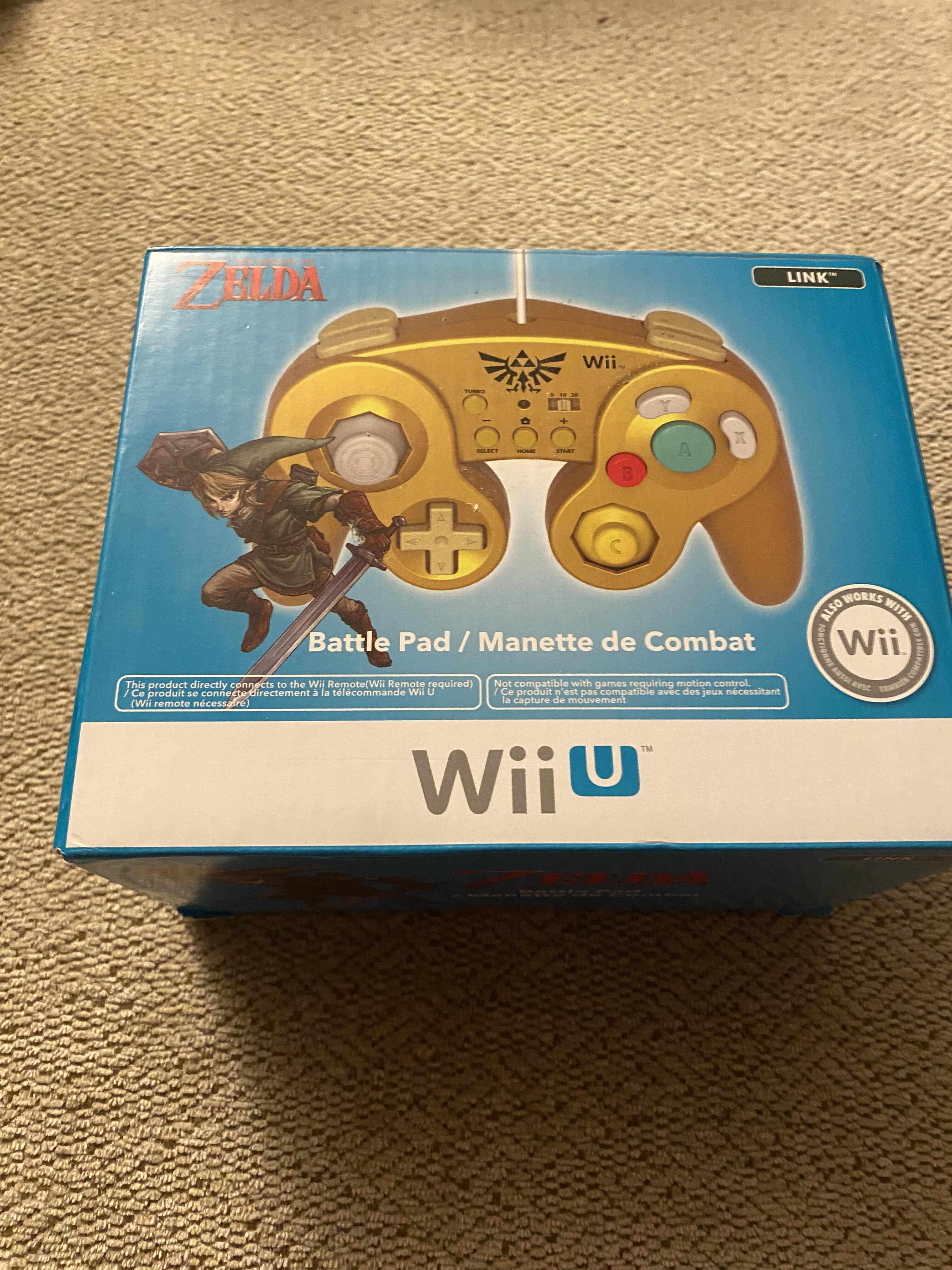  Hori Wii U Link Gold GameCube Controller