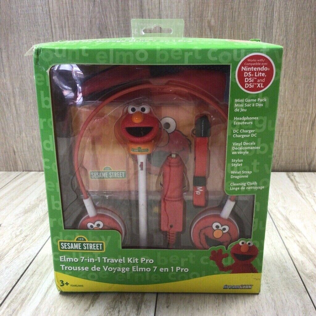 Dreamgear DS Lite Elmo/Cookie Monster Travel Pack