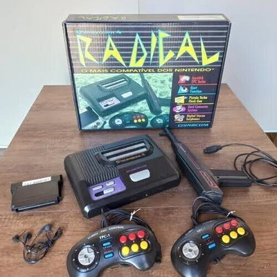 Dynacom / Daynavision 4 Radical Console