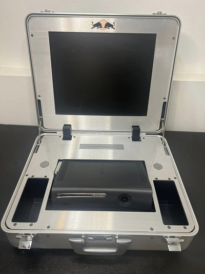 Microsoft Xbox 360 S Red Bull XCase