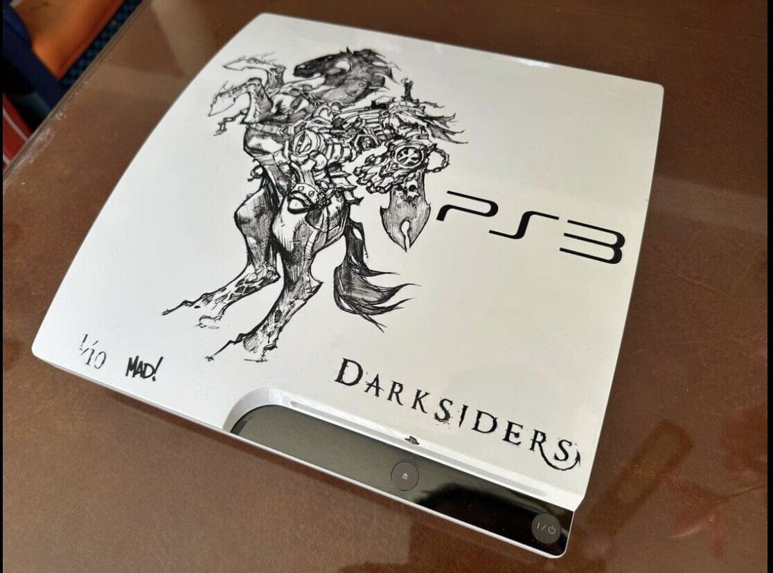 Consolevariations - Sony PlayStation 3 Slim Darksiders Console