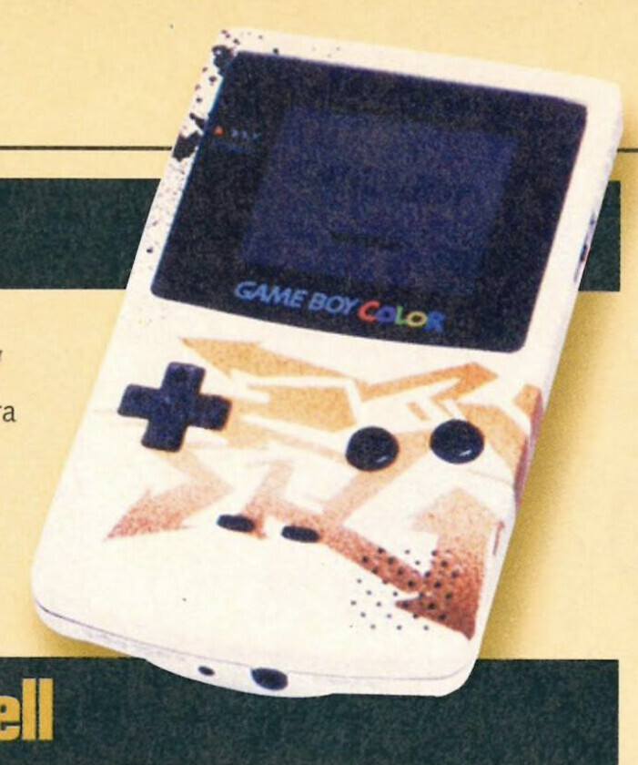  Nintendo Game Boy Color Stash Console