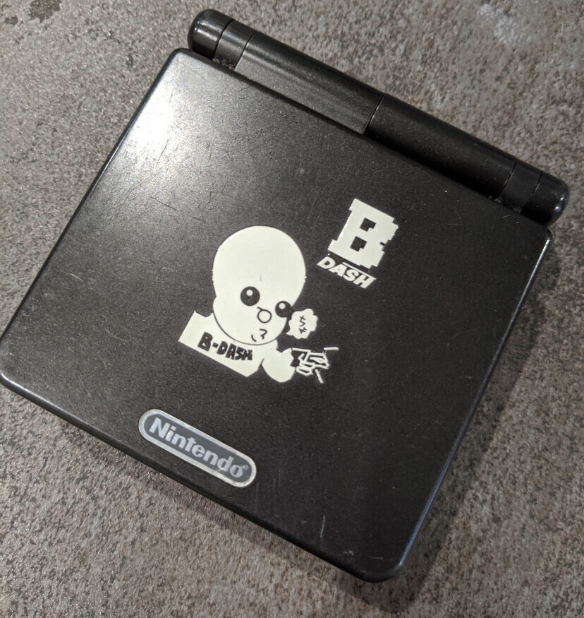  Nintendo Game Boy Advance SP B-Dash Console