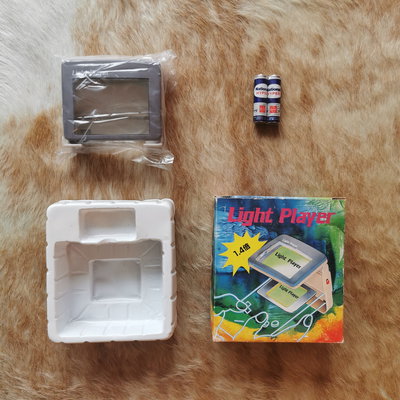 Nintendo Game Boy Light Player