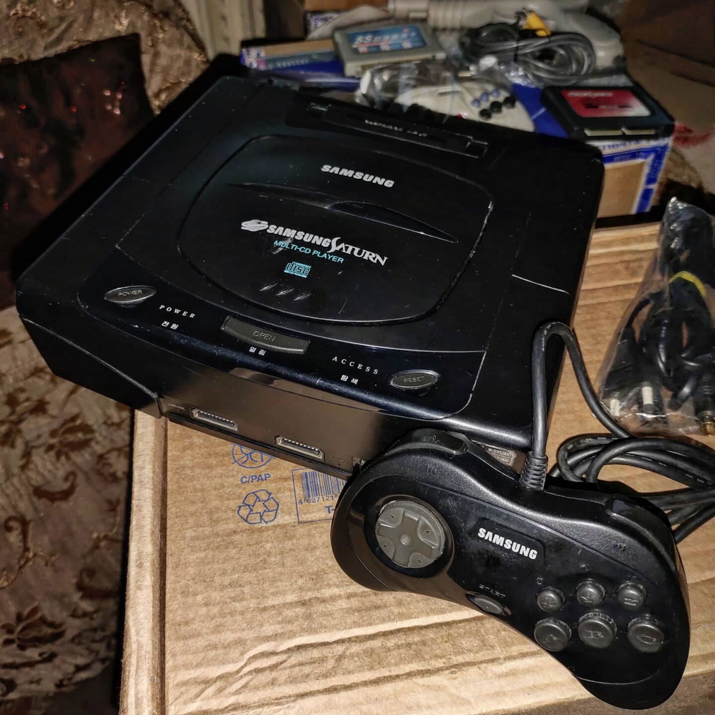 その他 Saturn - Saturnus Limited Edition 516kURXQiLL._AC_UL210_SR210,