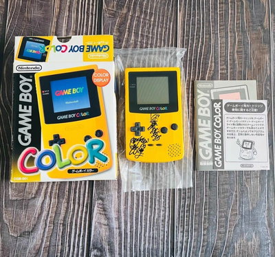 Nintendo Game Boy Color Whiteberry Console