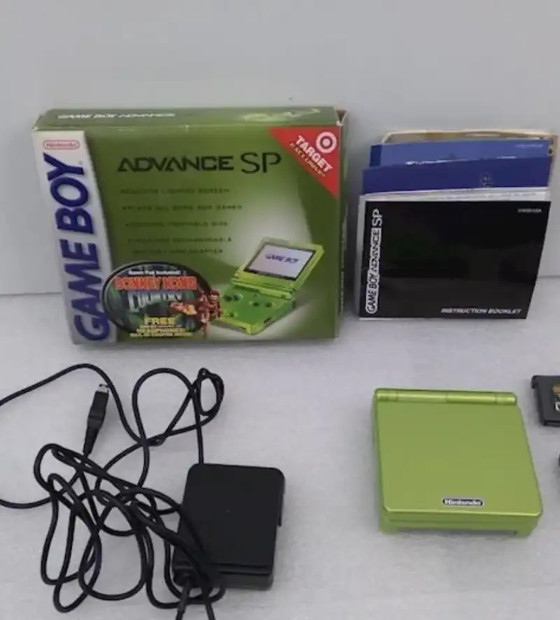  Nintendo Game Boy Advance SP Lime Green Console