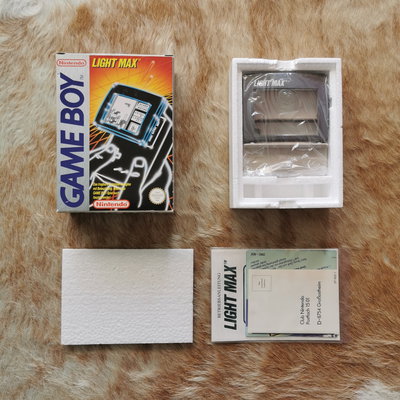 Nintendo Game Boy Light Max [NOE]
