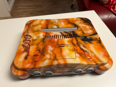 Nintendo 64 Golden Eye 007 Console