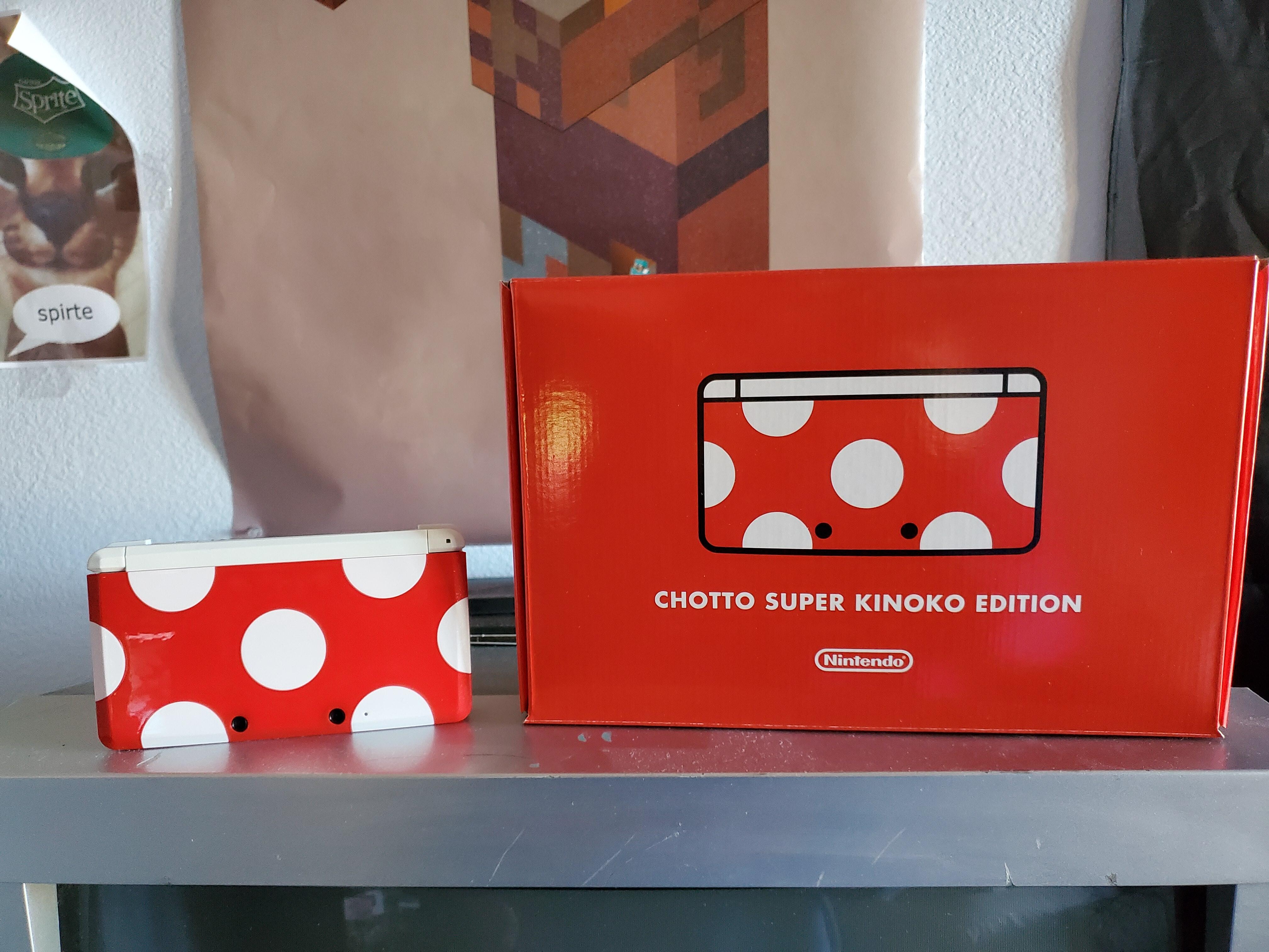 Nintendo 3DS Club Nintendo Chotto Super Kinoko Console [JP]